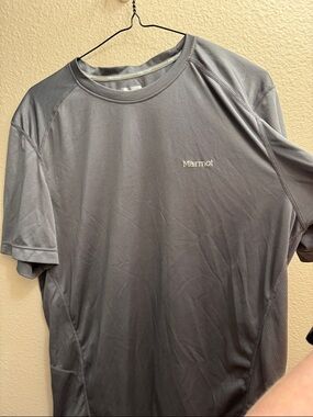 Marmot Men's Short-Sleeve Performance Tee in Gray